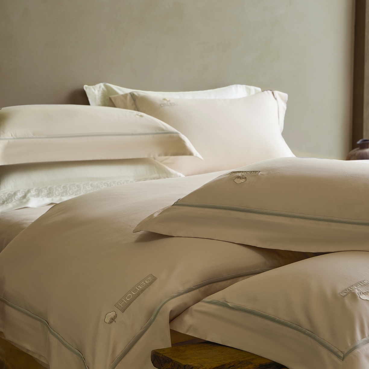 91家纺网 家纺一手货源 找家纺 玖玖爱家纺 2025新款亲肤婴肤棉四件套-好眠生活 好眠生活-沙砾色