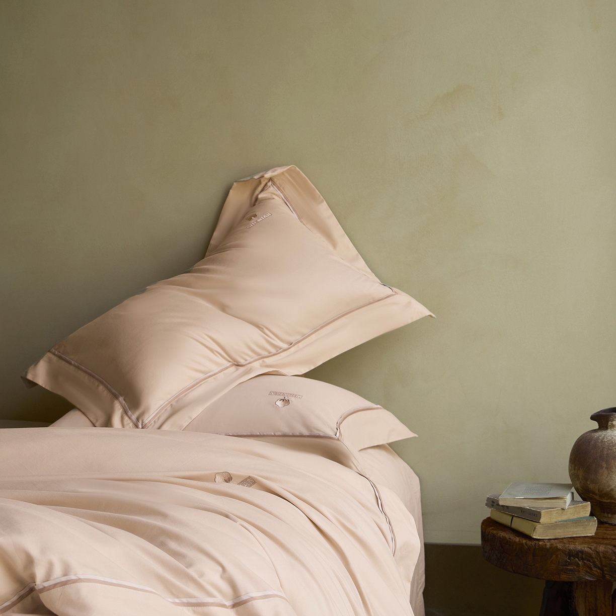 91家纺网 家纺一手货源 找家纺 玖玖爱家纺 2025新款亲肤婴肤棉四件套-好眠生活 好眠生活-靓影粉