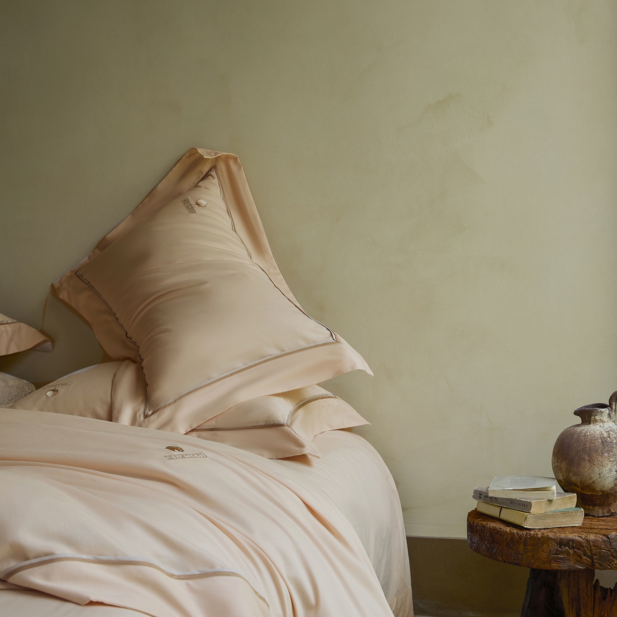 91家纺网 家纺一手货源 找家纺 玖玖爱家纺 2025新款亲肤婴肤棉四件套-好眠生活 好眠生活-靓影粉