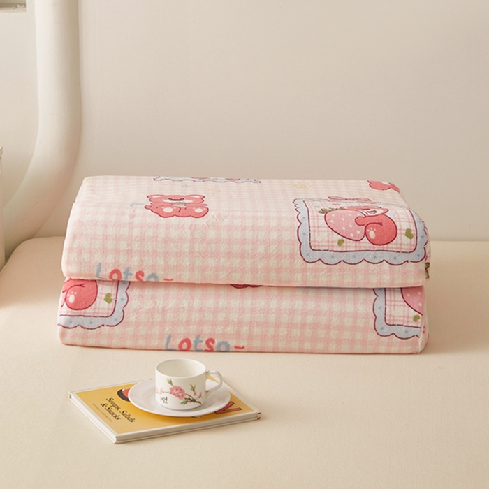 91家纺网 家纺一手货源 找家纺 翎盈家纺 2025新款加厚高克重牛奶绒乳胶枕头套 快乐回忆