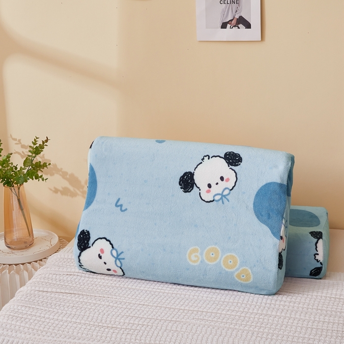 91家纺网 家纺一手货源 找家纺 翎盈家纺 2025新款加厚高克重牛奶绒乳胶枕头套 帕恰狗-蓝