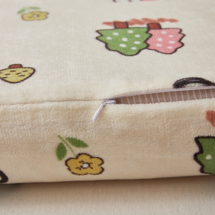 91家纺网 家纺一手货源 找家纺 翎盈家纺 2025新款加厚高克重牛奶绒乳胶枕头套 淘气恐龙