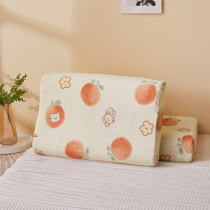 91家纺网 家纺一手货源 找家纺 翎盈家纺 2025新款加厚高克重牛奶绒乳胶枕头套 心想事成