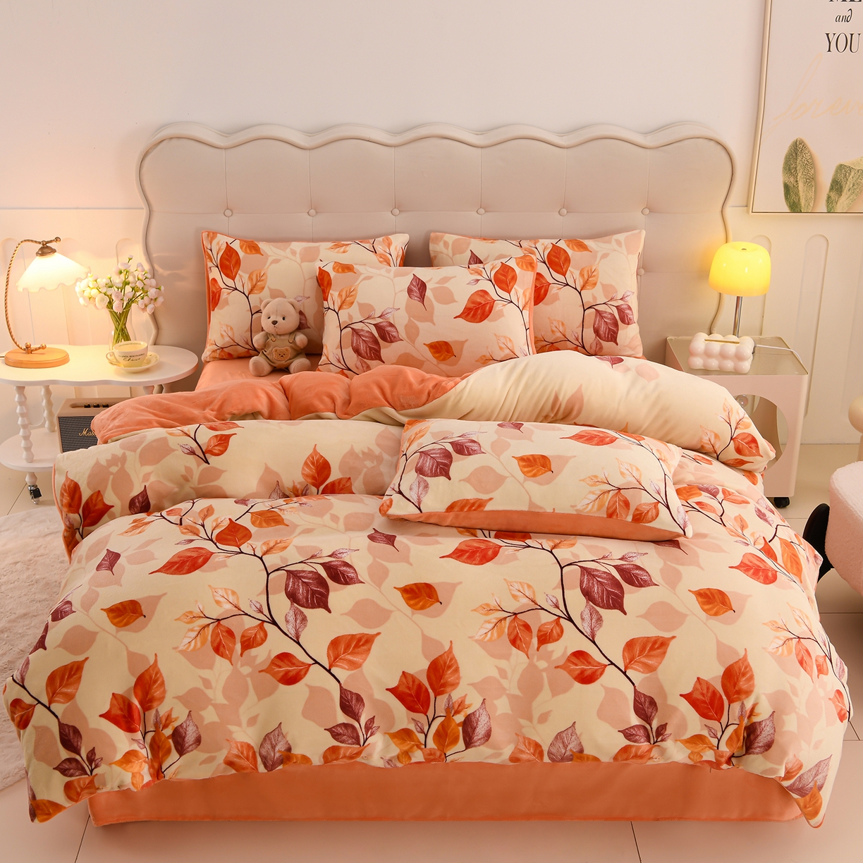 91家纺网 家纺一手货源 找家纺 紫月轩家纺 2025新款A类牛奶绒小清新印花四件套 秋之叶语