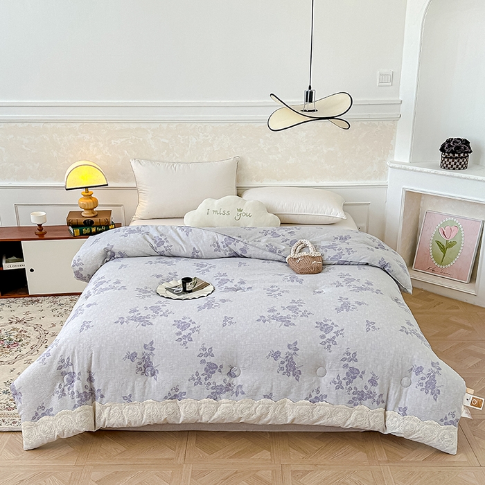 91家纺网 家纺一手货源 找家纺 芯恋 25年新款亚麻风全棉花边云感冬被四季被加厚冬被 花影