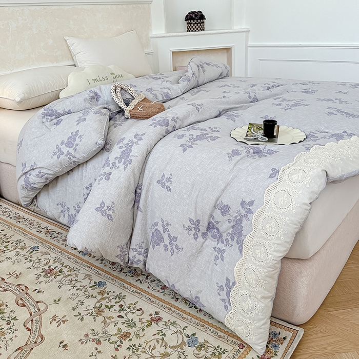 91家纺网 家纺一手货源 找家纺 芯恋 25年新款亚麻风全棉花边云感冬被四季被加厚冬被 花影