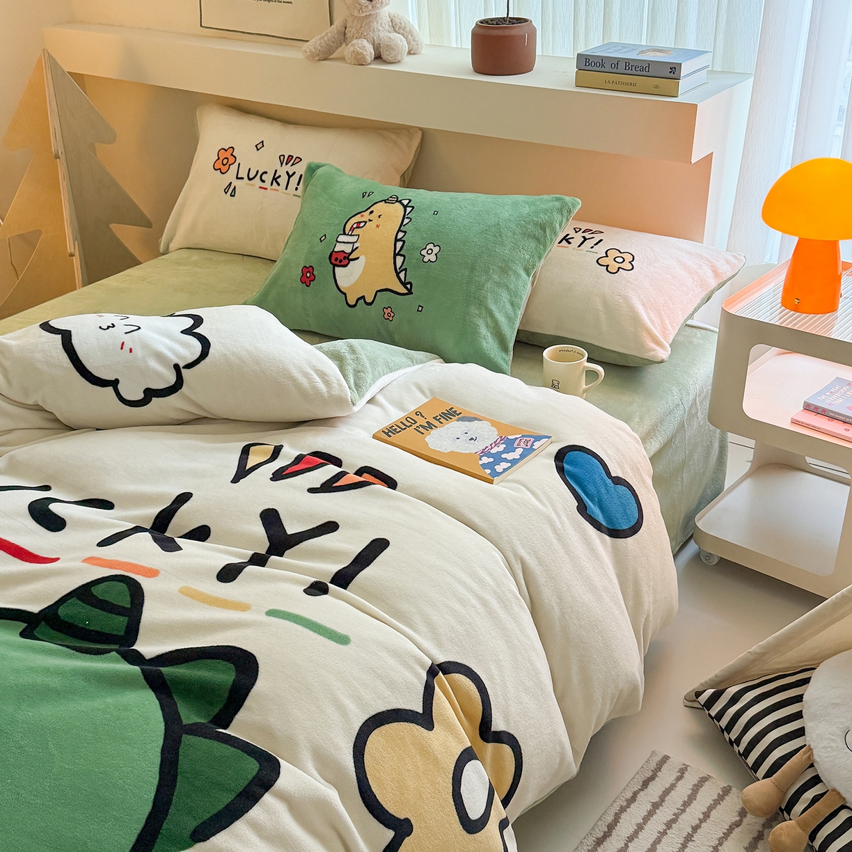 91家纺网 家纺一手货源 找家纺 悦织湾家纺 2025新款大版卡通印花牛奶绒四件套儿童床绒套件学生宿舍单双人床上用品三四件套 友爱龙龙