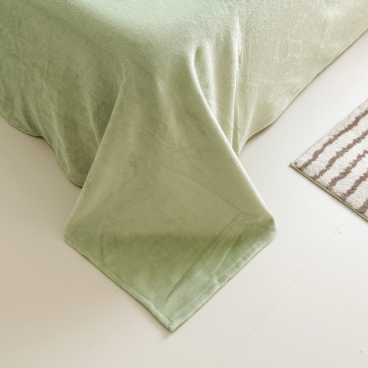 91家纺网 家纺一手货源 找家纺 悦织湾家纺 2025新款大版卡通印花牛奶绒四件套儿童床绒套件学生宿舍单双人床上用品三四件套 悠闲生活