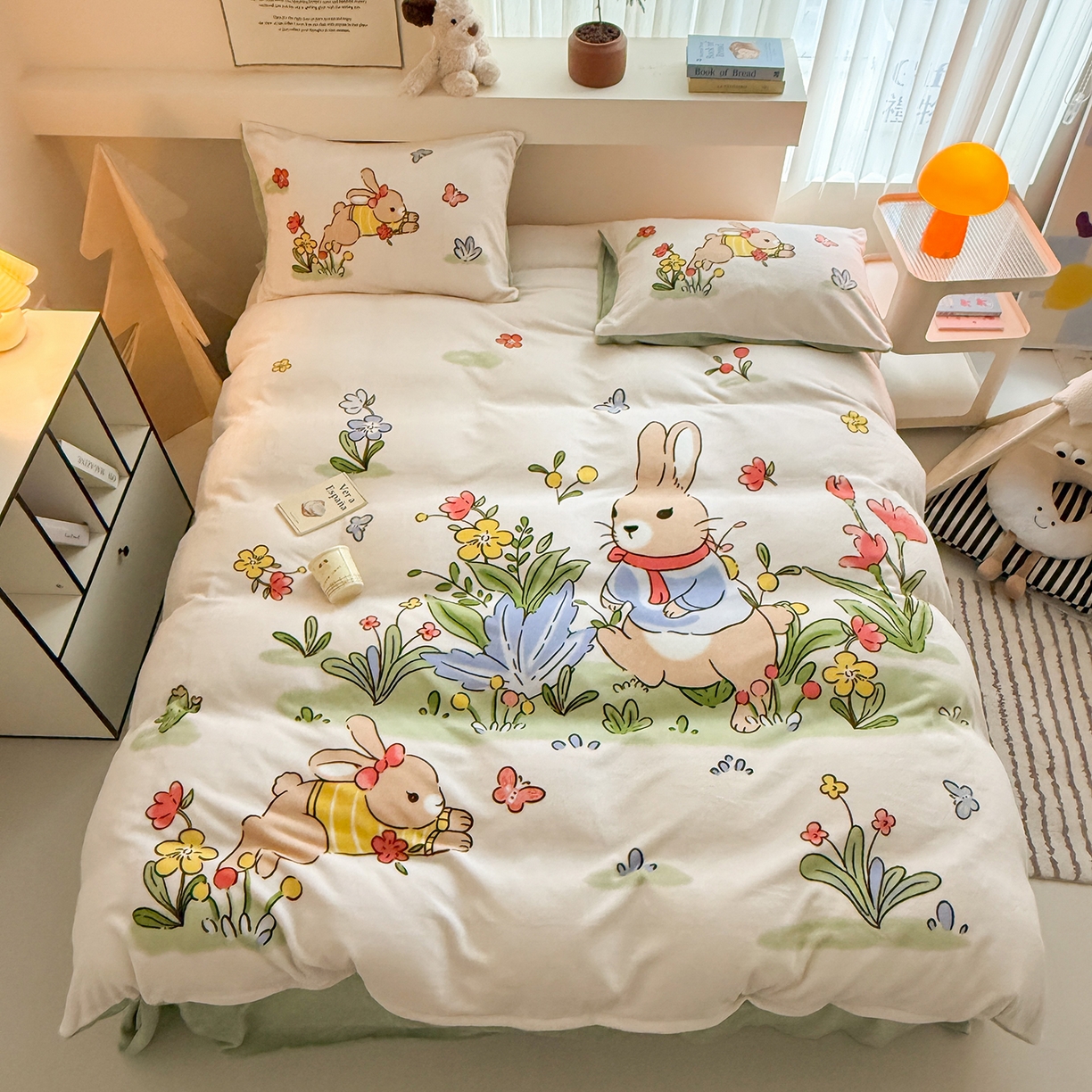 91家纺网 家纺一手货源 找家纺 悦织湾家纺 2025新款大版卡通印花牛奶绒四件套儿童床绒套件学生宿舍单双人床上用品三四件套 悠闲生活