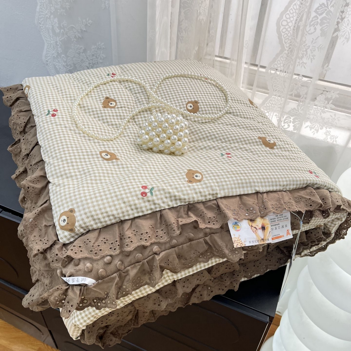 暖居 2025新款纯棉花边款春秋豆豆被四季通用 熊头格子