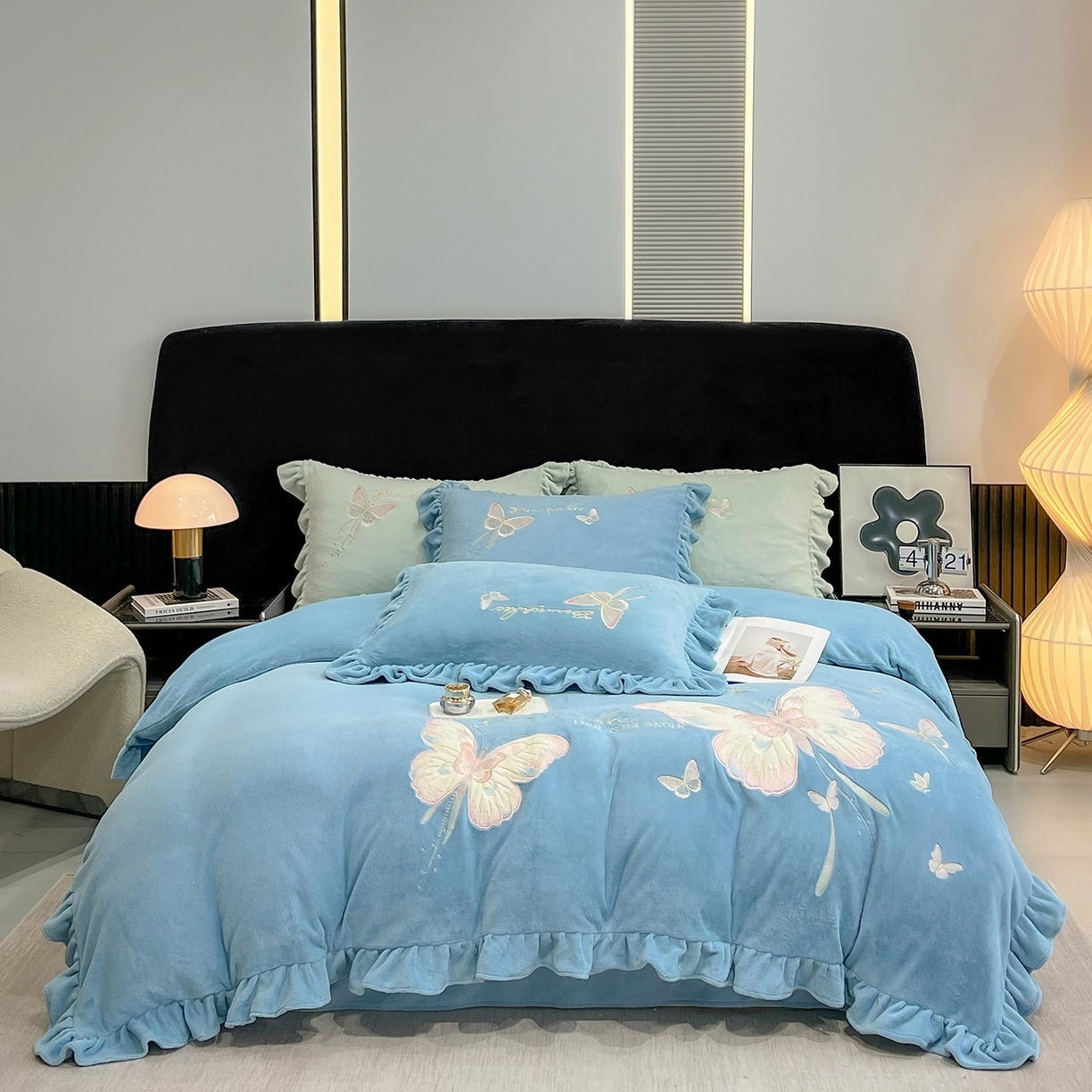 （总）悦织湾家纺 2025新款230克9.5斤重牛奶绒宝宝绒贴布绣四件套蝴蝶款高密保暖轻奢时尚床上用品四件套