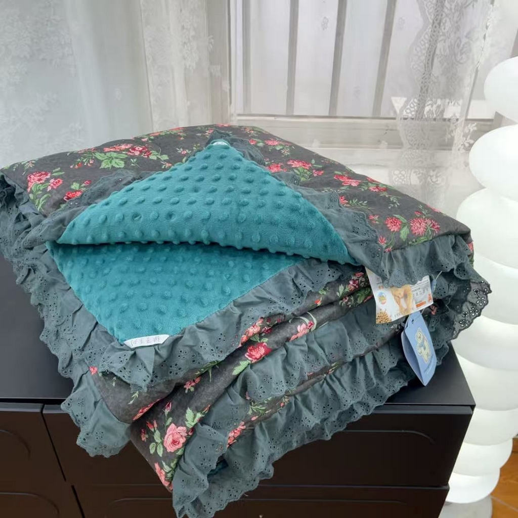 91家纺网 家纺一手货源 找家纺 暖居 2025新款纯棉花边款春秋豆豆被四季通用 中国美