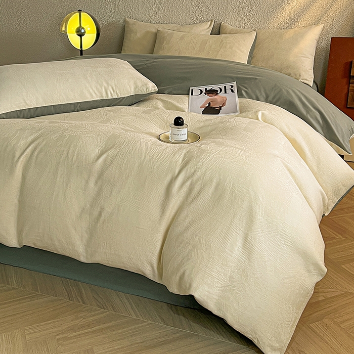 91家纺网 家纺一手货源 找家纺 莱茵家居 2025新款全棉提花贡缎磨毛四件套 银河-白绿