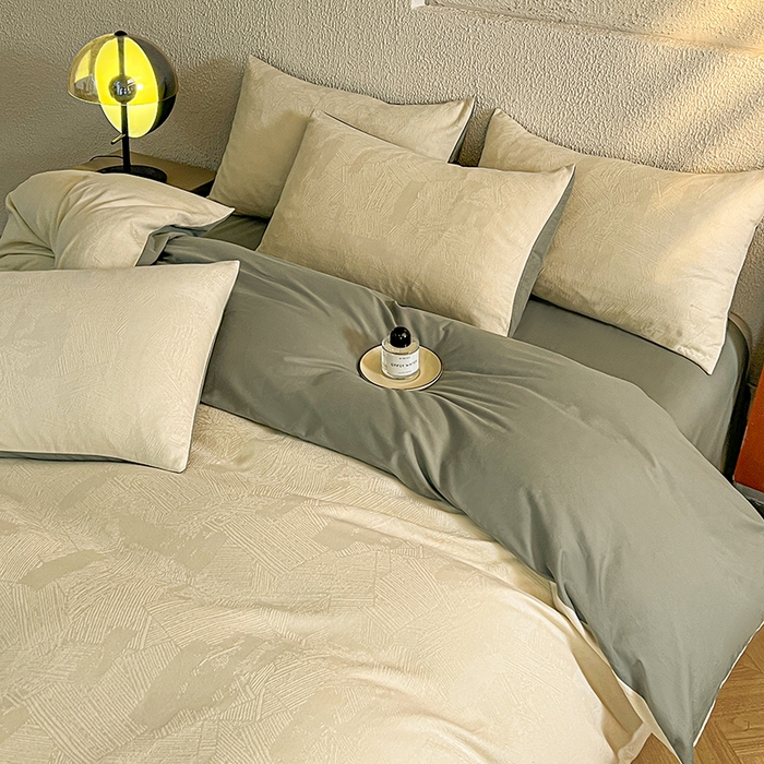 91家纺网 家纺一手货源 找家纺 莱茵家居 2025新款全棉提花贡缎磨毛四件套 银河-白绿