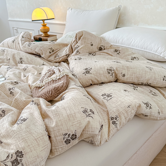 91家纺网 家纺一手货源 找家纺 芯恋 25年新款亚麻风全棉花边云感冬被四季被加厚冬被 蒹葭