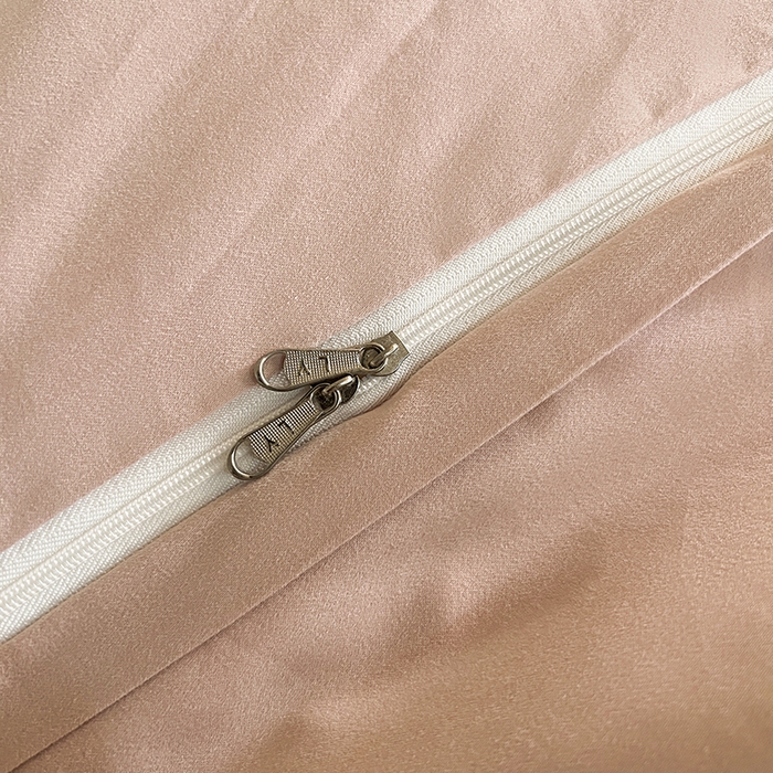 91家纺网 家纺一手货源 找家纺 莱茵家居 2025新款全棉提花贡缎磨毛四件套 银河-粉