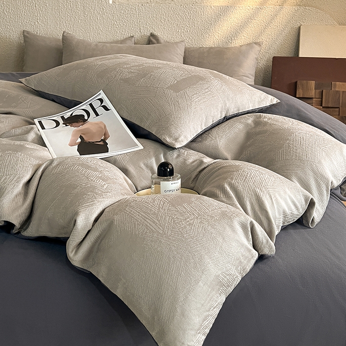 91家纺网 家纺一手货源 找家纺 莱茵家居 2025新款全棉提花贡缎磨毛四件套 银河-灰