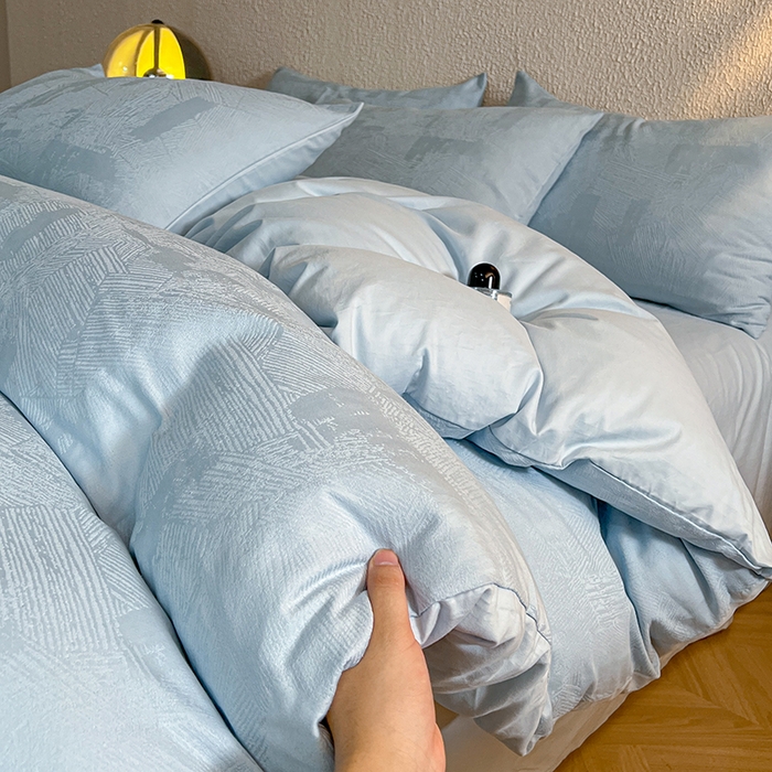 91家纺网 家纺一手货源 找家纺 莱茵家居 2025新款全棉提花贡缎磨毛四件套 银河-蓝