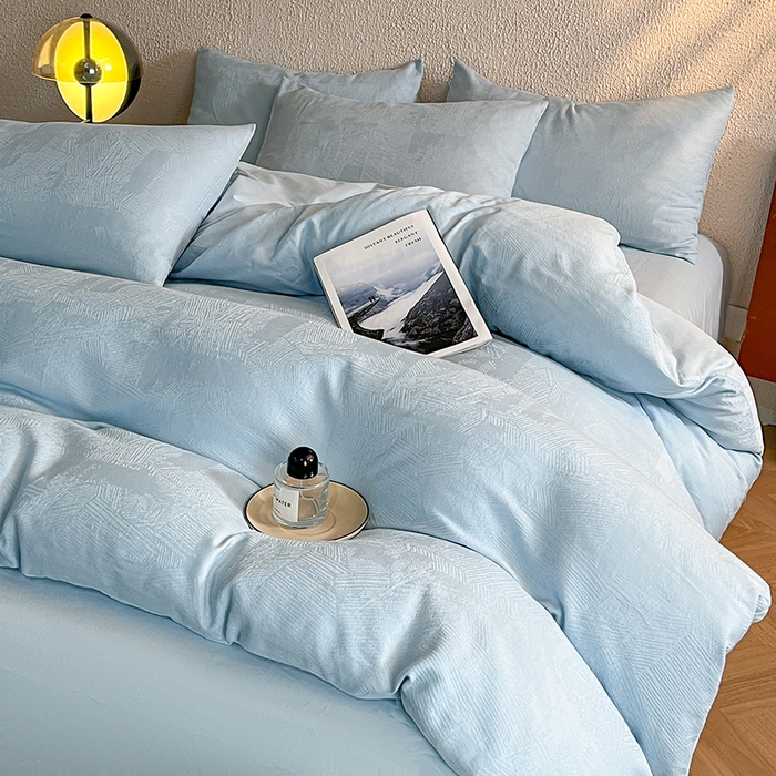 91家纺网 家纺一手货源 找家纺 莱茵家居 2025新款全棉提花贡缎磨毛四件套 银河-蓝