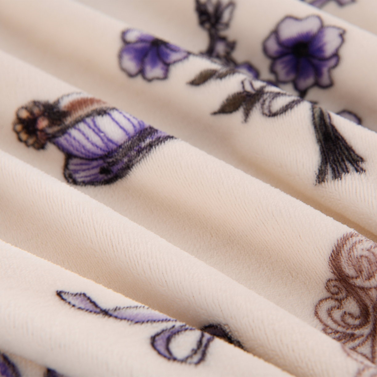 91家纺网 家纺一手货源 找家纺 紫月轩家纺 2025新款韩版牛奶绒花边款四件套 童梦世界