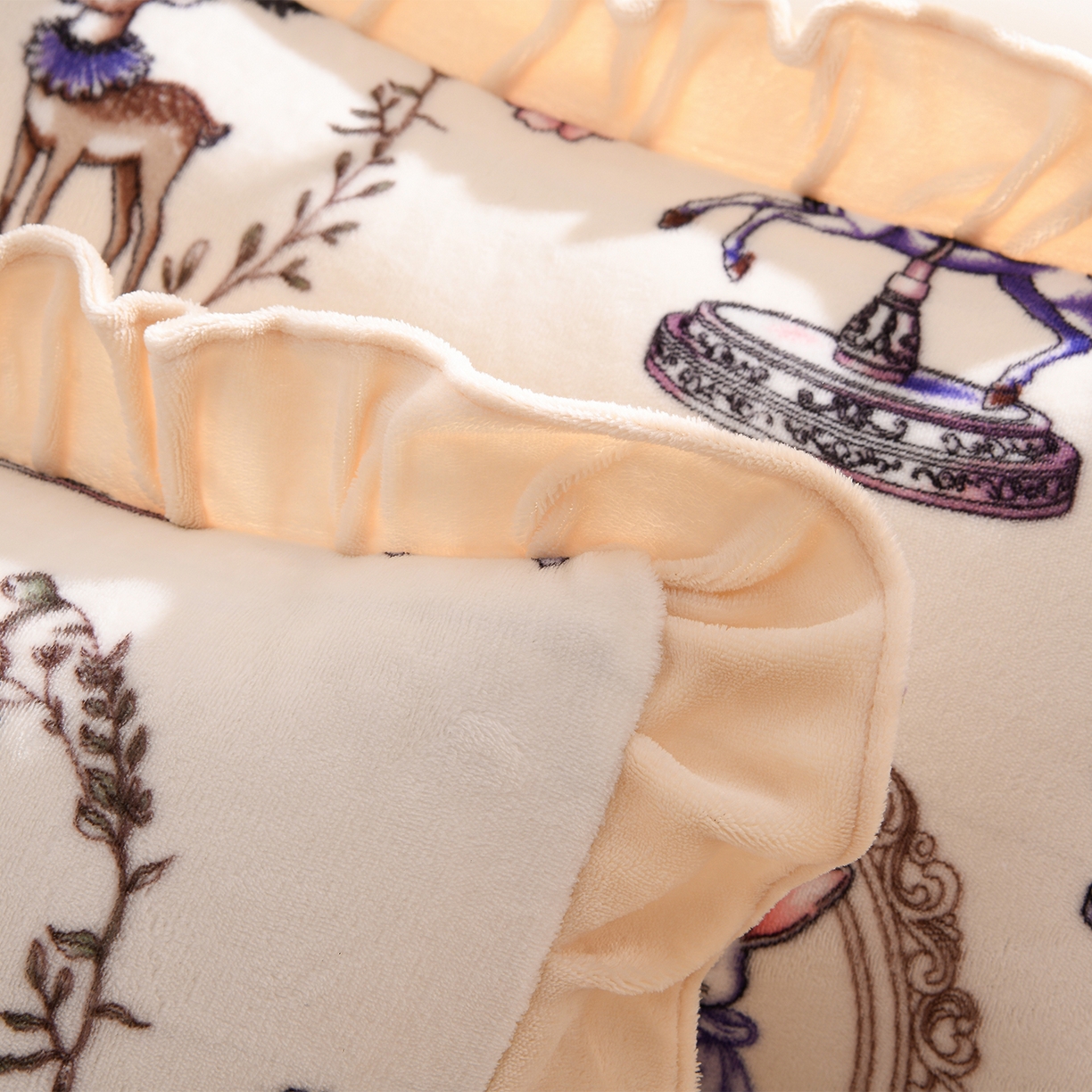 91家纺网 家纺一手货源 找家纺 紫月轩家纺 2025新款韩版牛奶绒花边款四件套 童梦世界