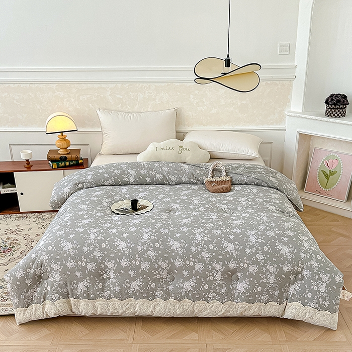 91家纺网 家纺一手货源 找家纺 芯恋 25年新款亚麻风全棉花边云感冬被四季被加厚冬被 落霞