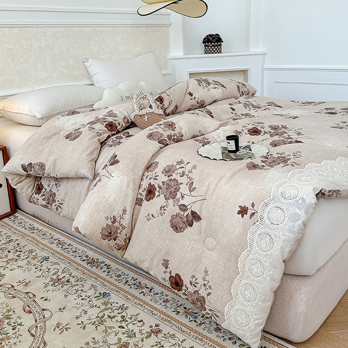 91家纺网 家纺一手货源 找家纺 芯恋 25年新款亚麻风全棉花边云感冬被四季被加厚冬被 晚秋