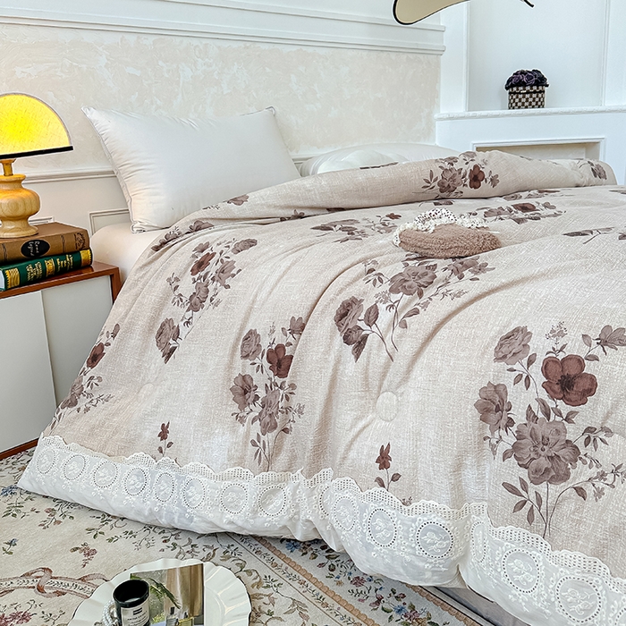 91家纺网 家纺一手货源 找家纺 芯恋 25年新款亚麻风全棉花边云感冬被四季被加厚冬被 晚秋