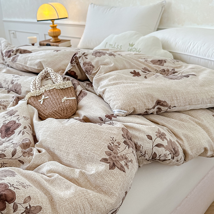 91家纺网 家纺一手货源 找家纺 芯恋 25年新款亚麻风全棉花边云感冬被四季被加厚冬被 晚秋