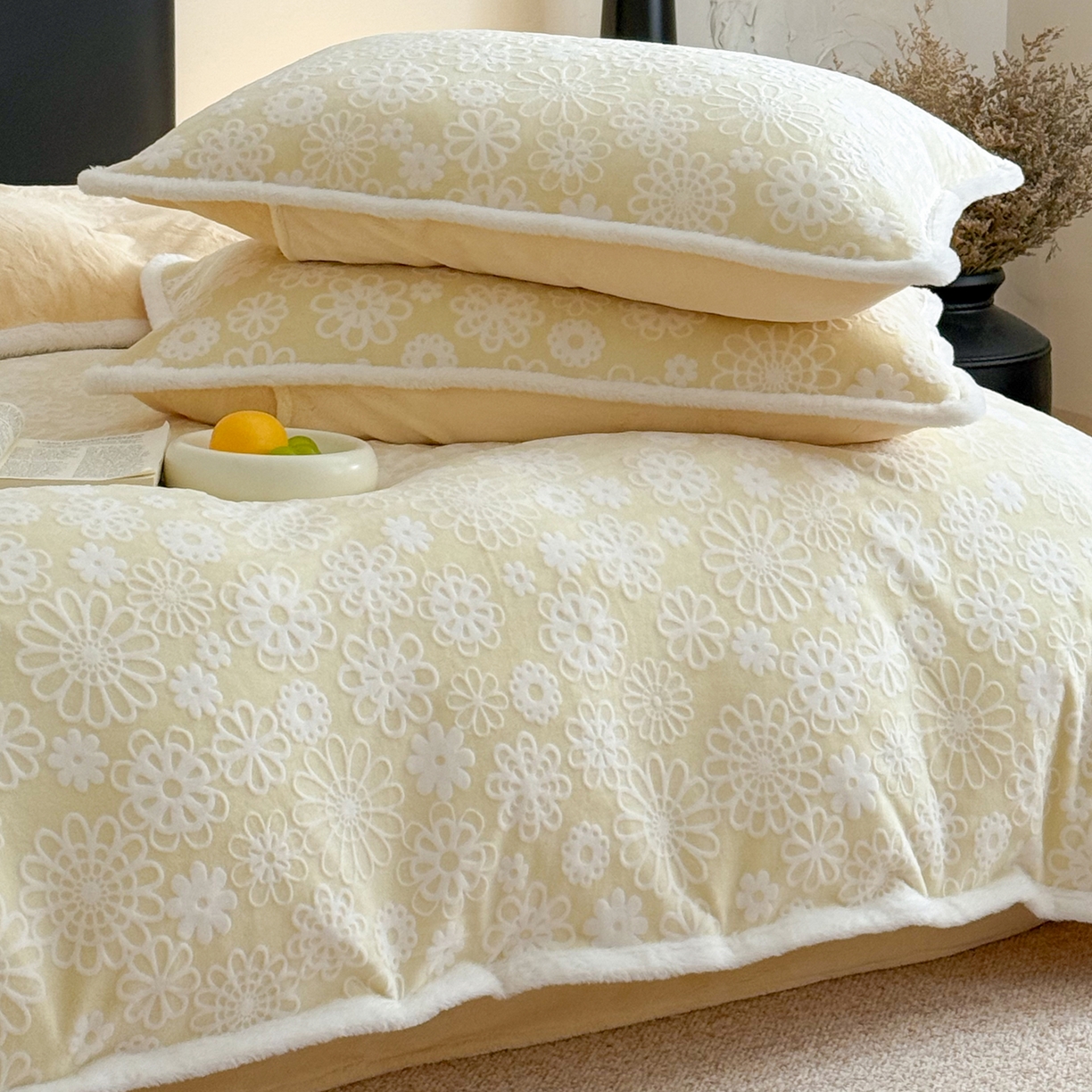 91家纺网 家纺一手货源 找家纺 （总）沐棉家居 2025新款高克重立体雕花牛奶绒保暖四件套