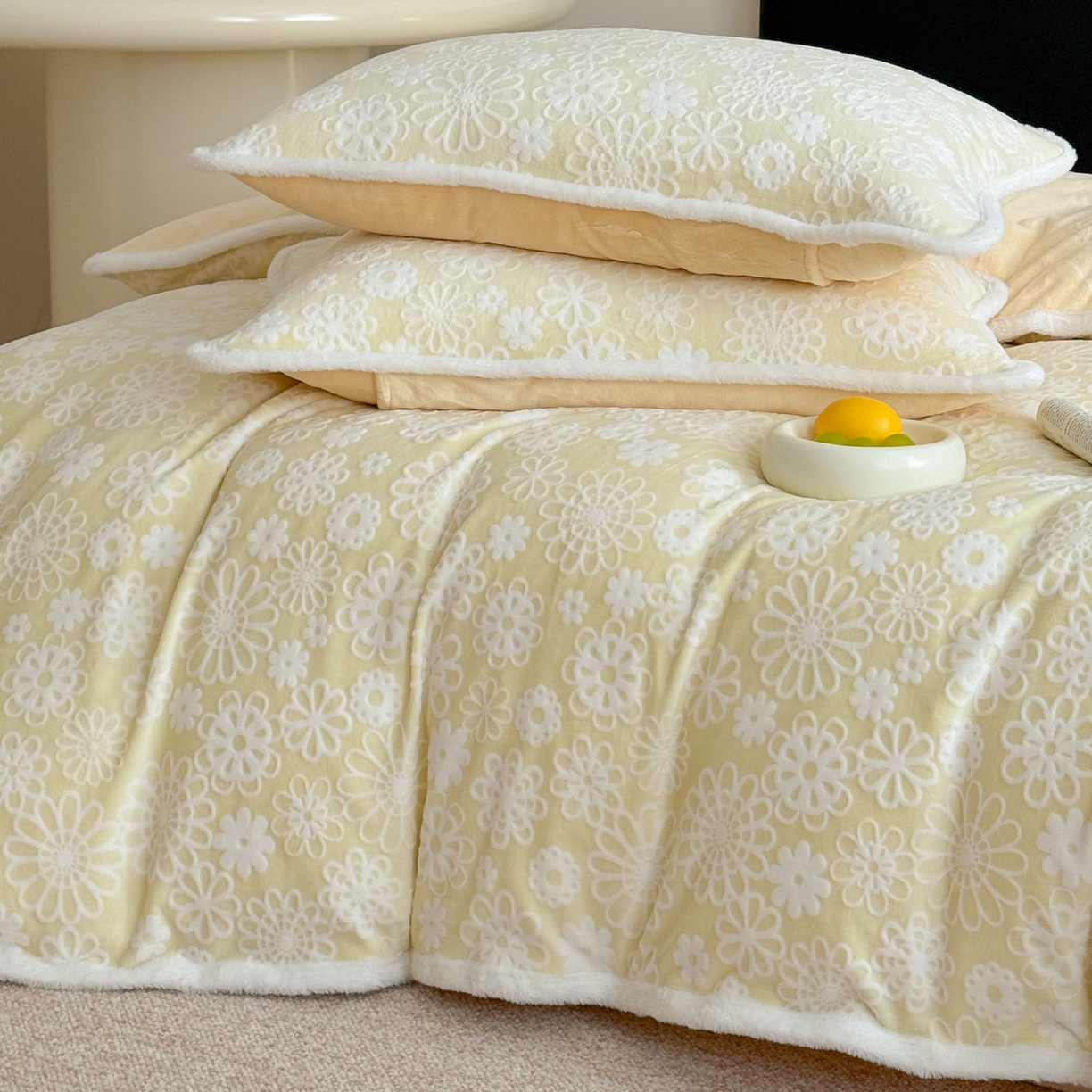 91家纺网 家纺一手货源 找家纺 （总）沐棉家居 2025新款高克重立体雕花牛奶绒保暖四件套