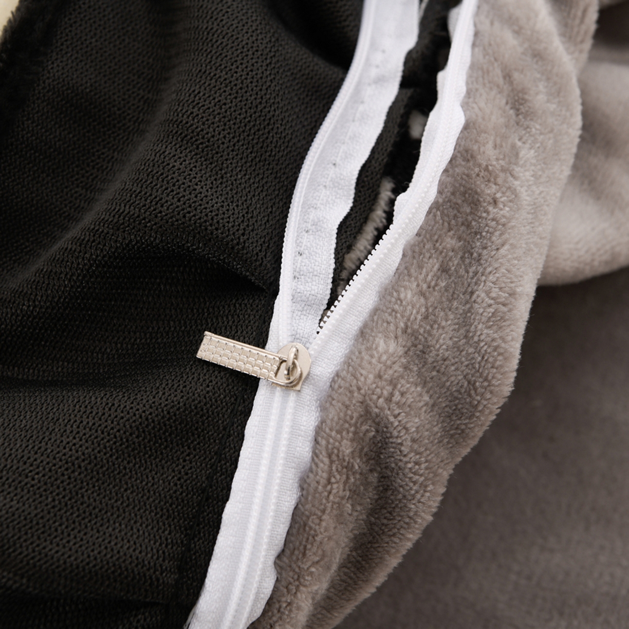 91家纺网 家纺一手货源 找家纺 紫月轩家纺 2025新款韩版牛奶绒花边款四件套 素枝