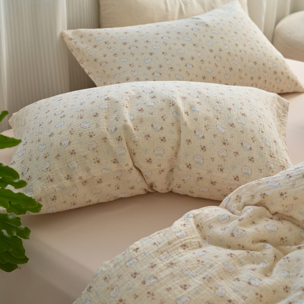 91家纺网 家纺一手货源 找家纺 洋铭区（原狠狠爱） 2025新款皱皱纱A类全棉纯棉人字纹四件套系列 猫咪花