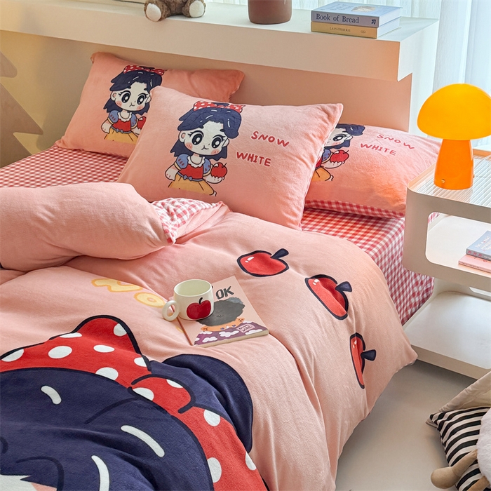 91家纺网 家纺一手货源 找家纺 潮邦创意家居 2025新款大版卡通牛奶绒四件套 卡通公主