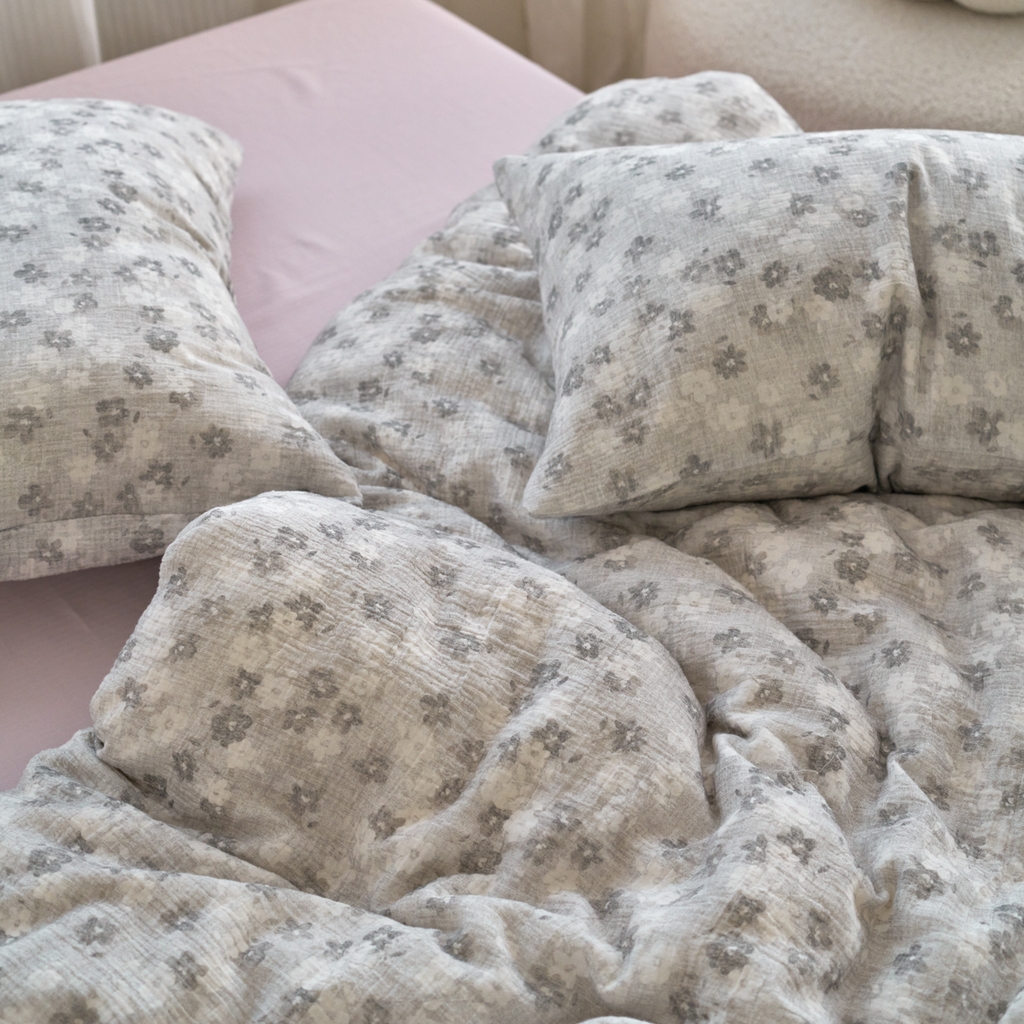 91家纺网 家纺一手货源 找家纺 洋铭区（原狠狠爱） 2025新款皱皱纱A类全棉纯棉人字纹四件套系列 水墨意境