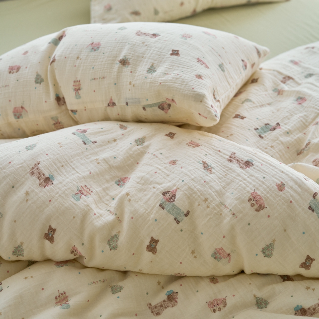 91家纺网 家纺一手货源 找家纺 洋铭区（原狠狠爱） 2025新款皱皱纱A类全棉纯棉人字纹四件套系列 星星小狗