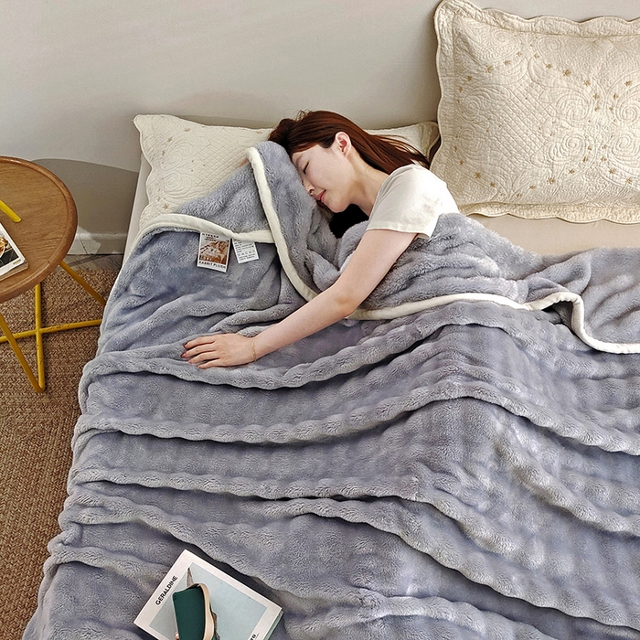 91家纺网 家纺一手货源 找家纺 伊凡毯业 2025新款260克云貂绒毛毯盖毯子直播爆款跑量毛毯 泡泡毯-浅紫