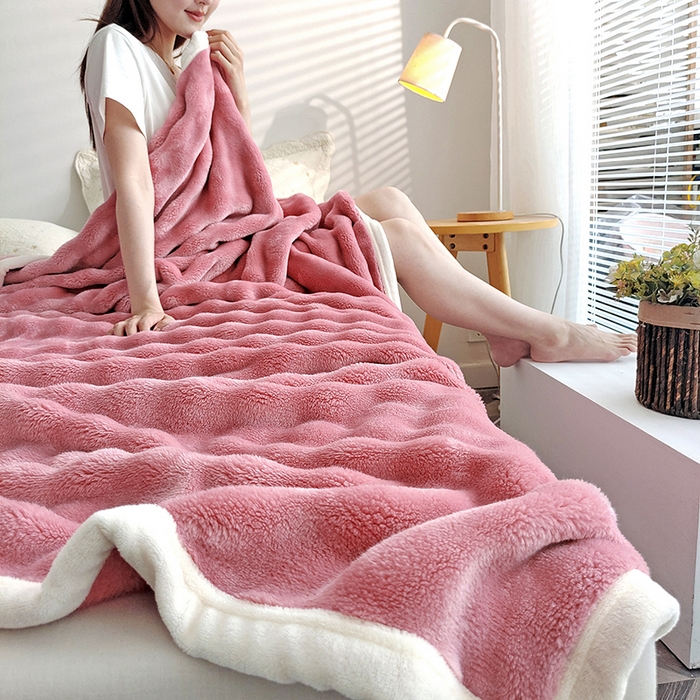 91家纺网 家纺一手货源 找家纺 伊凡毯业 2025新款260克云貂绒毛毯盖毯子直播爆款跑量毛毯 泡泡毯-粉色