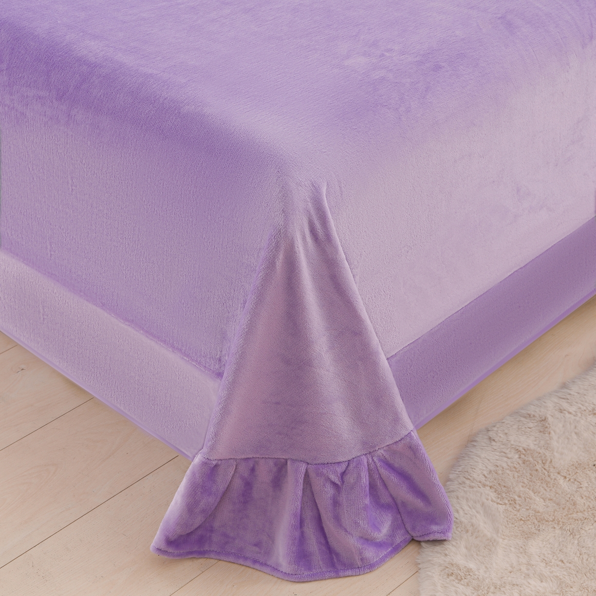 91家纺网 家纺一手货源 找家纺 紫月轩家纺 2025新款韩版牛奶绒花边款四件套 紫金花朵