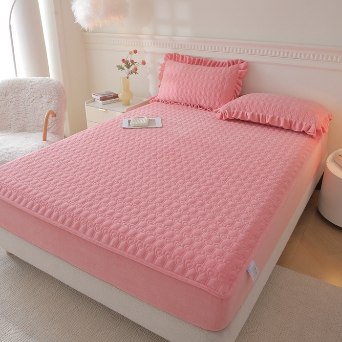 91家纺网 家纺一手货源 找家纺 怡源梦 2025新款A类牛奶绒夹棉床笠三件套-甜心公主系列 粉玉色