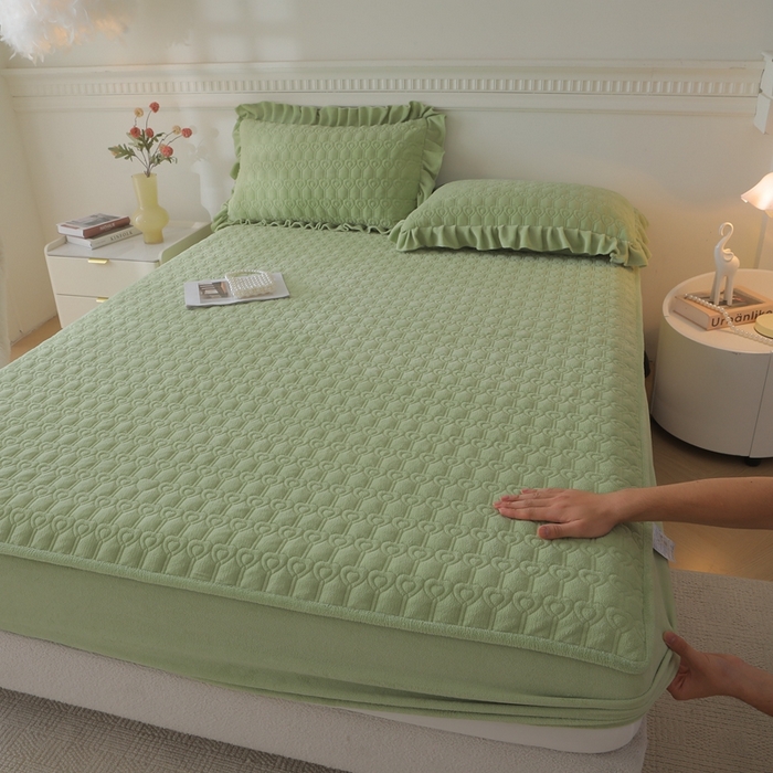 怡源梦 2025新款A类牛奶绒夹棉床笠三件套-甜心公主系列 绿色