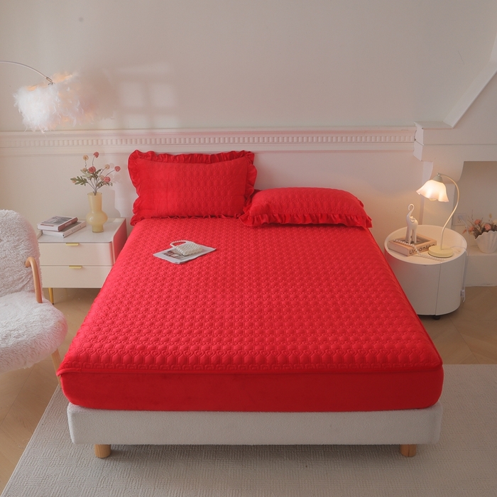 91家纺网 家纺一手货源 找家纺 怡源梦 2025新款A类牛奶绒夹棉床笠三件套-甜心公主系列 大红色