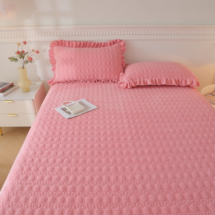 91家纺网 家纺一手货源 找家纺 怡源梦 2025新款A类牛奶绒夹棉床笠三件套-甜心公主系列 粉玉色