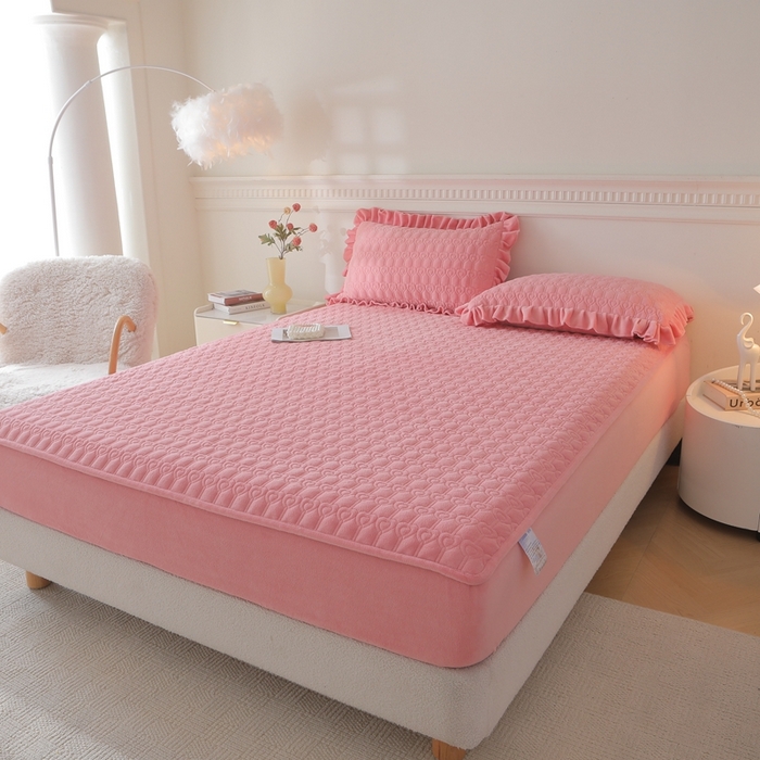 91家纺网 家纺一手货源 找家纺 怡源梦 2025新款A类牛奶绒夹棉床笠三件套-甜心公主系列 粉玉色