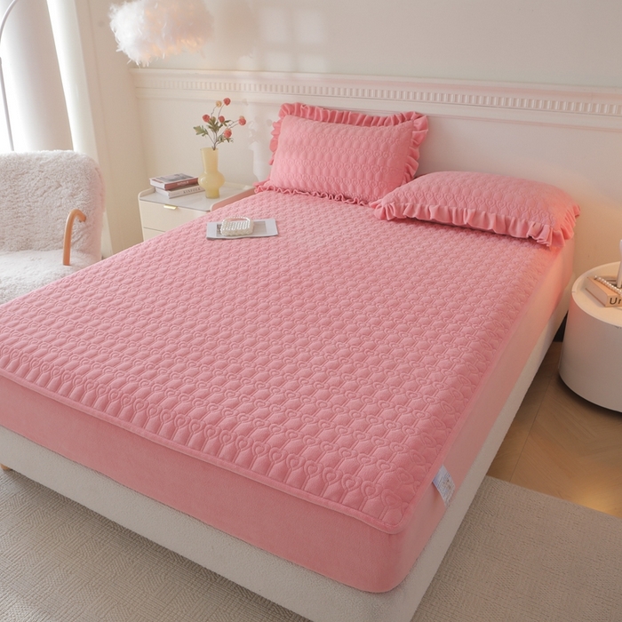 91家纺网 家纺一手货源 找家纺 怡源梦 2025新款A类牛奶绒夹棉床笠三件套-甜心公主系列 粉玉色