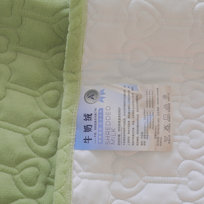 91家纺网 家纺一手货源 找家纺 怡源梦 2025新款A类牛奶绒夹棉床笠三件套-甜心公主系列 绿色