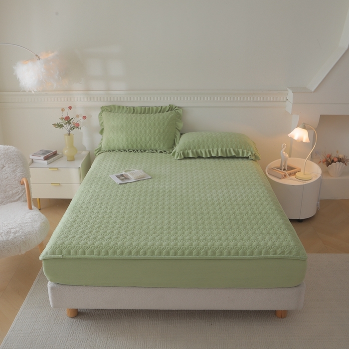 91家纺网 家纺一手货源 找家纺 怡源梦 2025新款A类牛奶绒夹棉床笠三件套-甜心公主系列 绿色