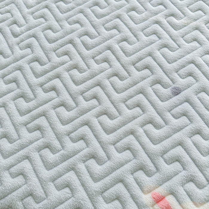 91家纺网 家纺一手货源 找家纺 凯罗 2025新款牛奶绒花边床盖印花小清新盖毯加大牛奶绒床盖床单 蓝底小白兔