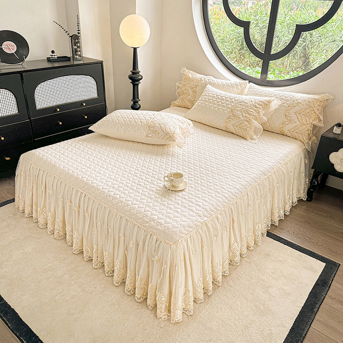 91家纺网 家纺一手货源 找家纺 罗艺轩 2025新款全棉纯棉蕾丝刺绣琉璃单床裙床裙单件（1.5m控价135起、1.8m控价140起、1.8*2.2m控价145起、2.0m控价150起） 琉璃-奶白