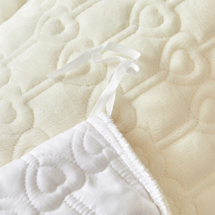 91家纺网 家纺一手货源 找家纺 怡源梦 2025新款牛奶绒床裙四件套-甜心公主系列 米白色